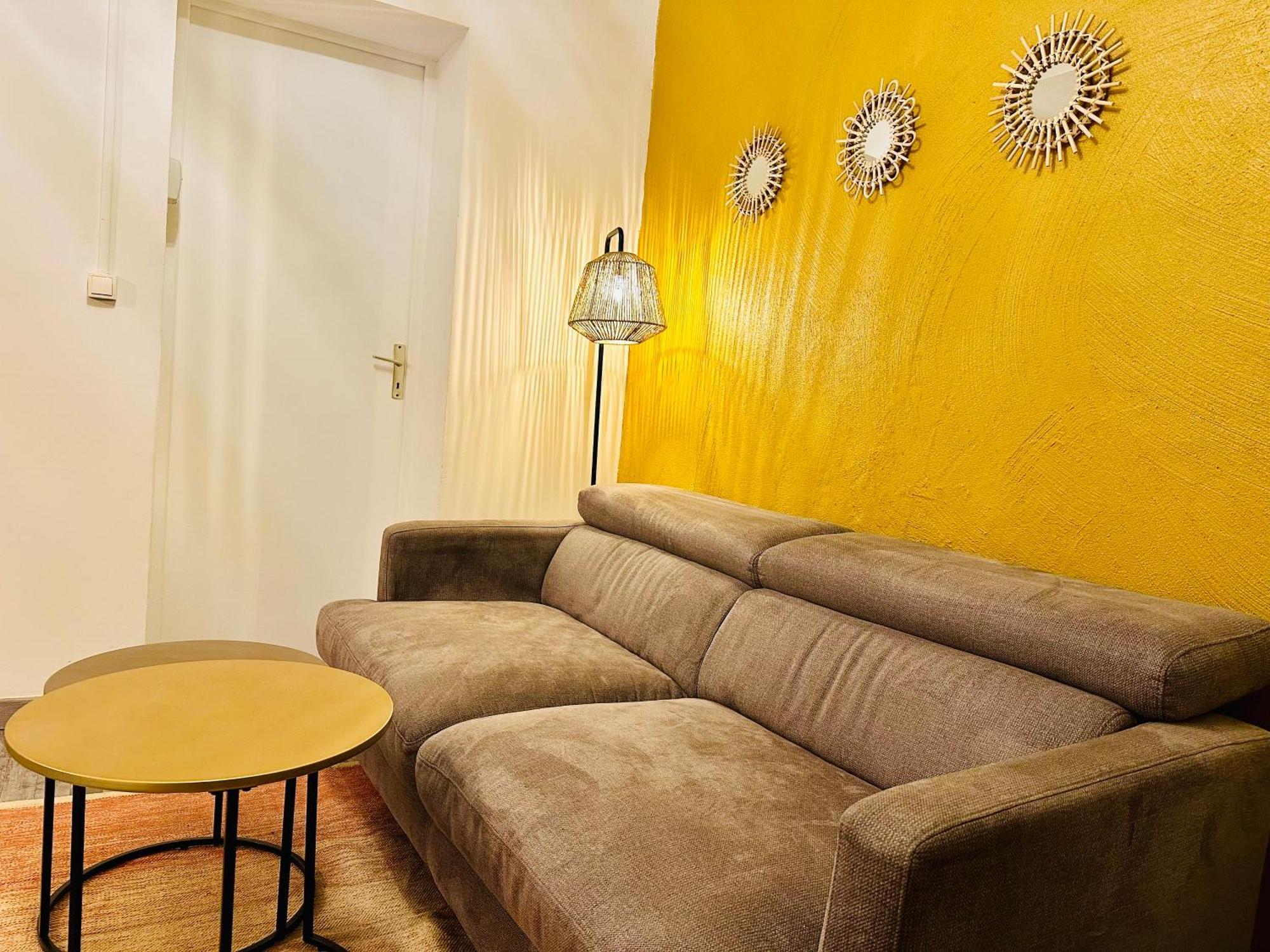 Apartment Can Pi N1 - Central - Place Parking Republique Inclus & Wifi *