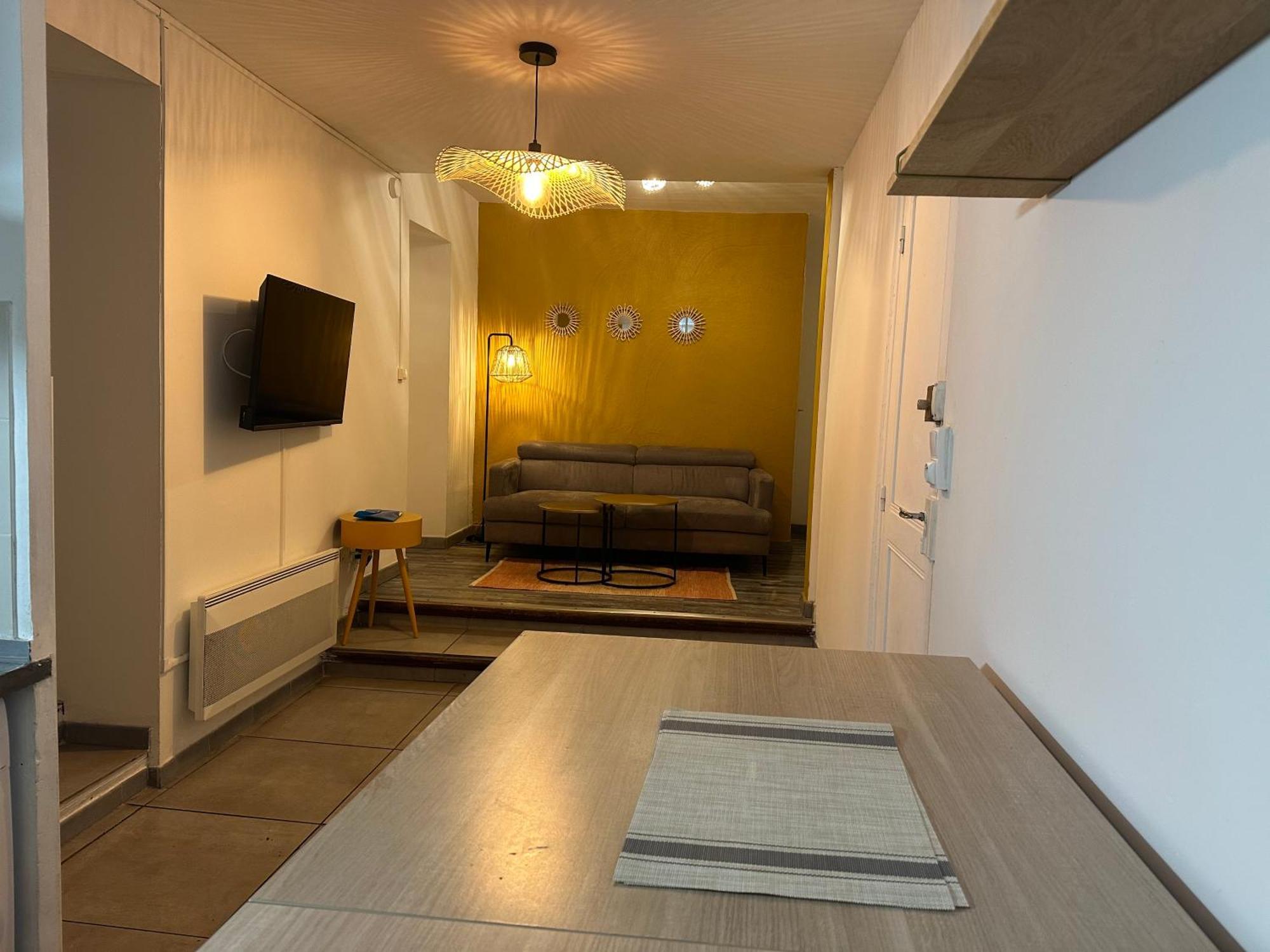 Can Pi N1 - Central - Place Parking Republique Inclus & Wifi * Perpignan