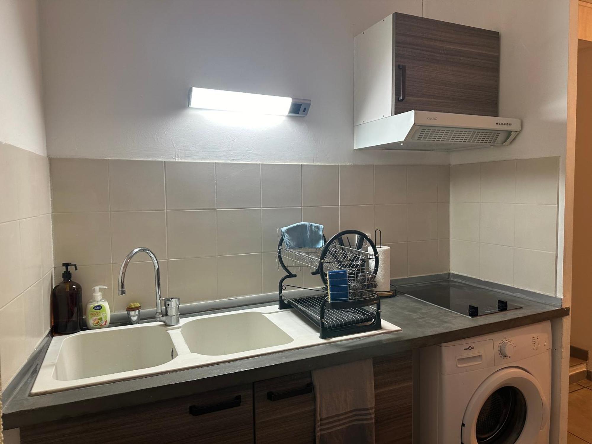 Can Pi N1 - Central - Place Parking Republique Inclus & Wifi Apartment